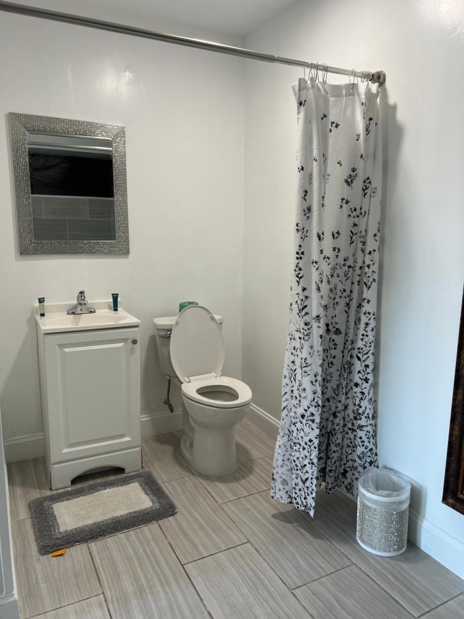 Orbits Inn Somerset Екстер'єр фото