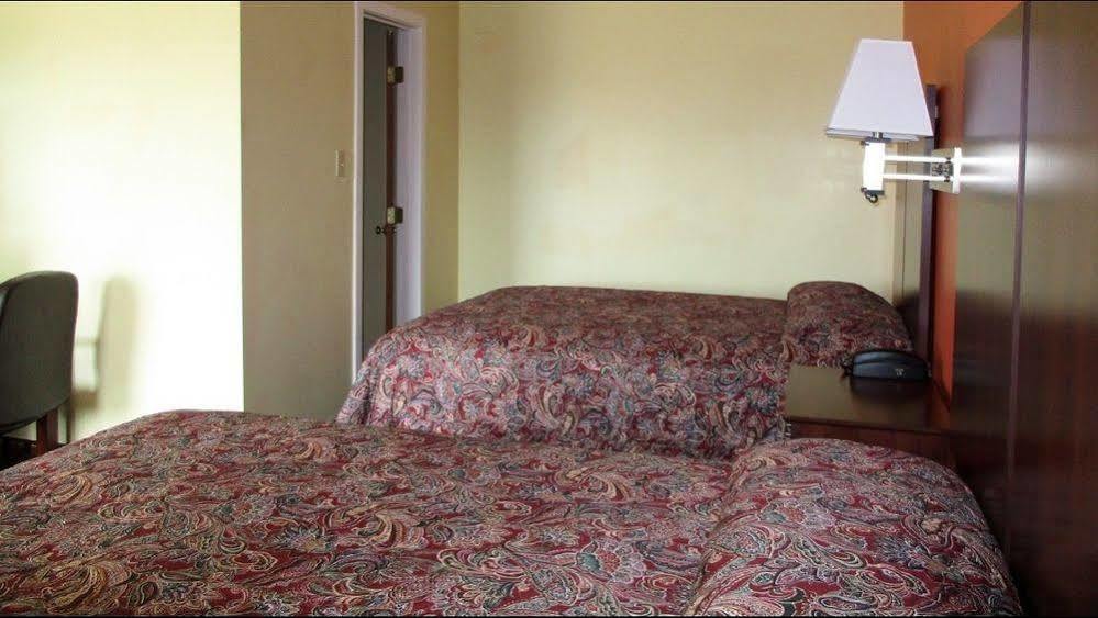 Orbits Inn Somerset Екстер'єр фото