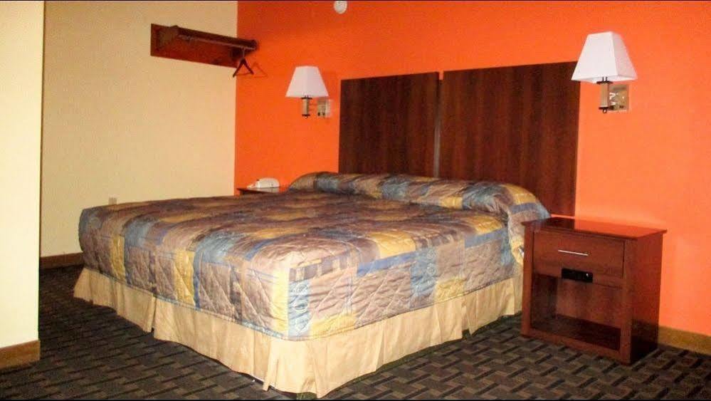 Orbits Inn Somerset Екстер'єр фото