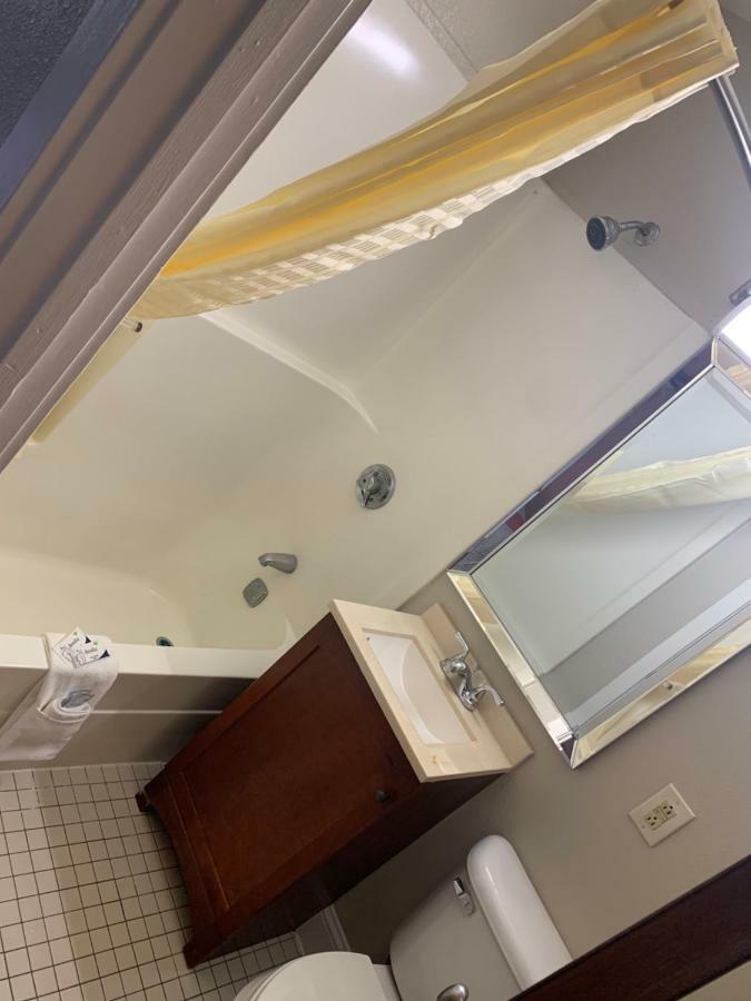 Orbits Inn Somerset Екстер'єр фото